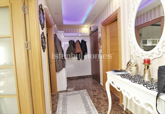 Property in a Secure Complex with Parking Lot in Istanbul 26