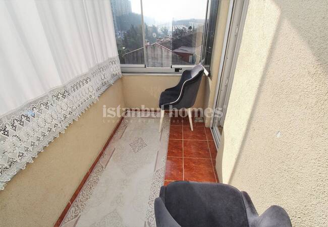 Property in a Secure Complex with Parking Lot in Istanbul 29