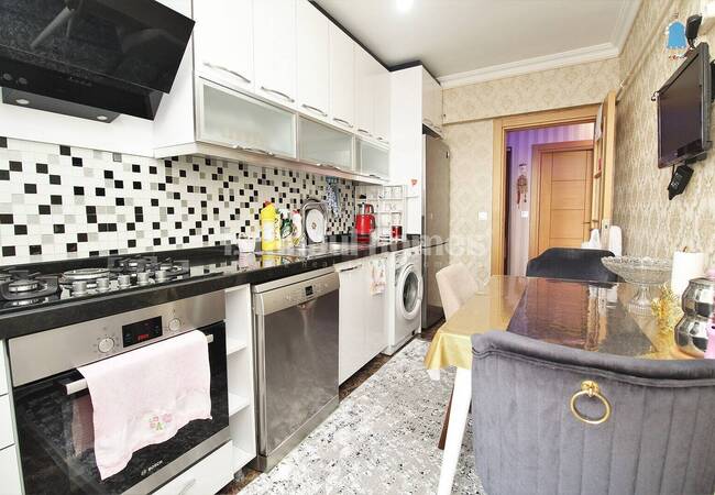 Property in a Secure Complex with Parking Lot in Istanbul 14