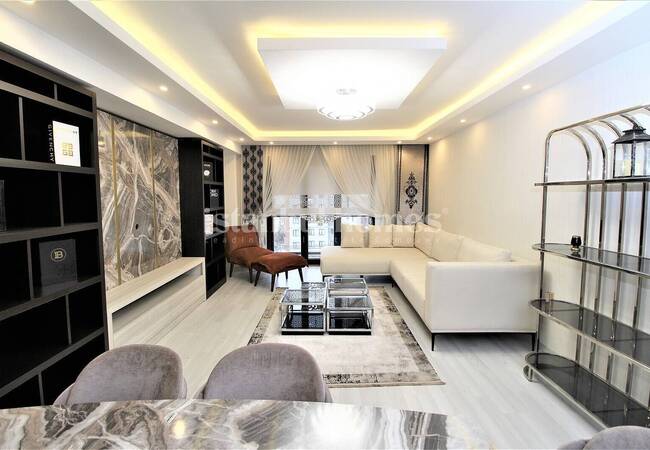 Real Estate in a Secure Complex Close to Airport in Istanbul 5