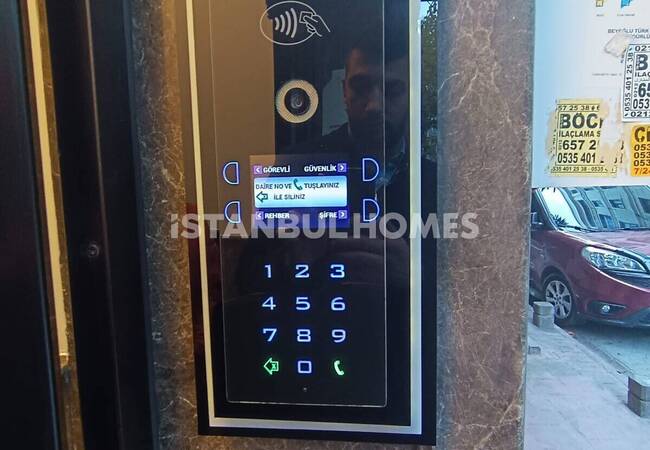Beyoğlu Cihangir'de Boğaz ve Deniz Manzaralı Dubleks Daire 20