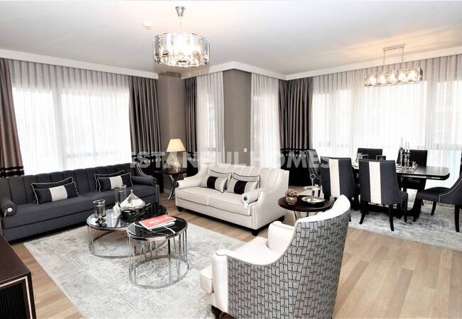 آپارتمان نزدیک به جاده اصلی و ایستگاه مترو در چکمکوی، استانبول 13