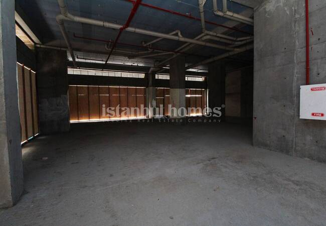 Shops with High Rental Income Potential in Istanbul Basaksehir 5
