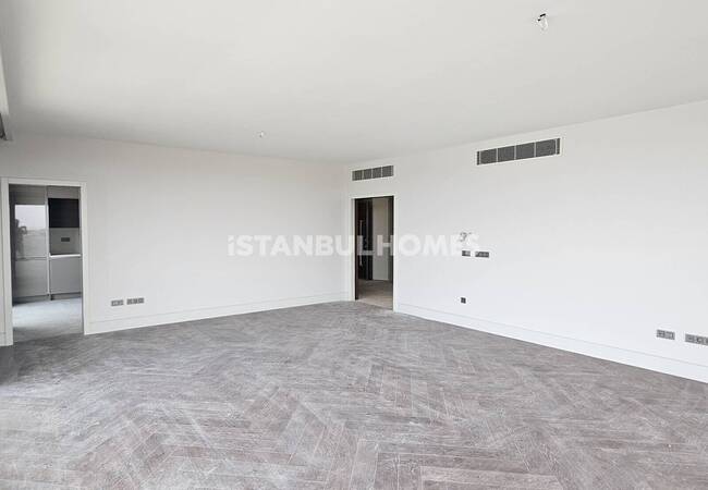 Central-located Modern Real Estate in Burhaniye Uskudar 12