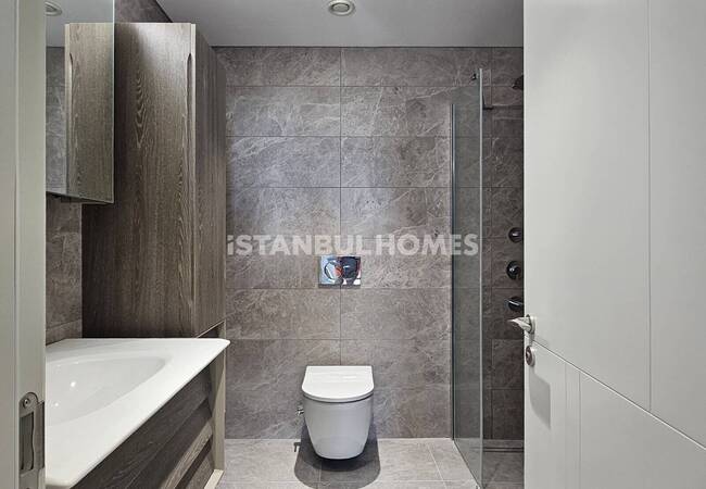 Central-located Modern Real Estate in Burhaniye Uskudar 24