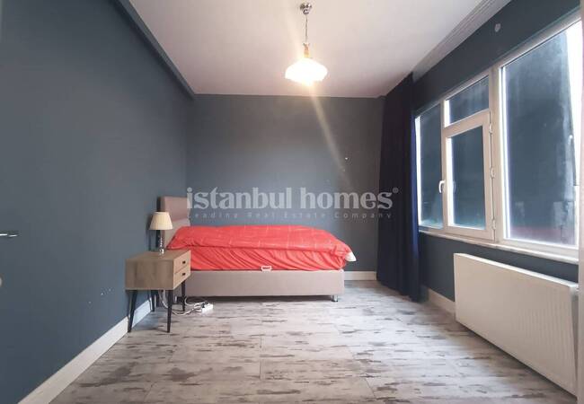 Furnished Apartment with Renovated Luxe Design in Istanbul Fatih 9