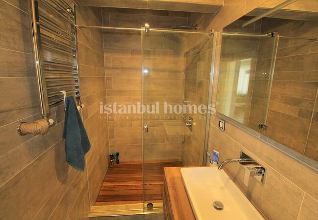 Furnished Apartment with Renovated Luxe Design in Istanbul Fatih 12