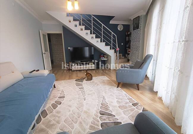 Spacious Duplex Apartment Close to Golden Horn in Istanbul 4