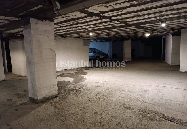 Spacious Duplex Apartment Close to Golden Horn in Istanbul 23