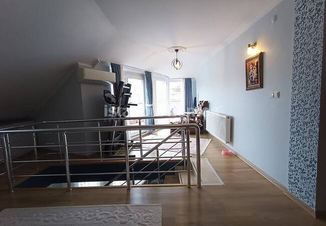 Spacious Duplex Apartment Close to Golden Horn in Istanbul 8