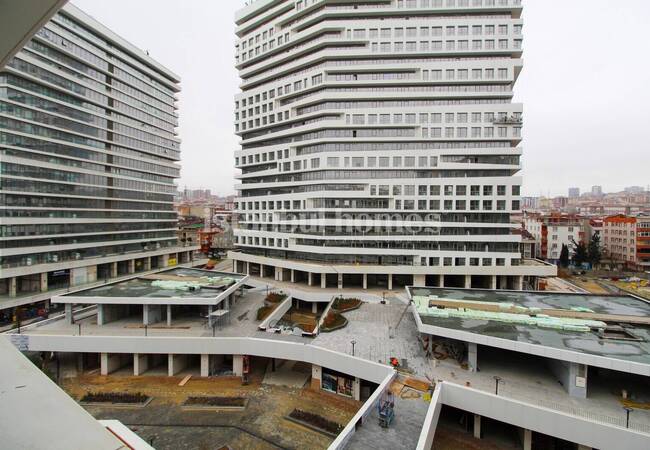 Flat with Balcony in a Secure Complex in Istanbul Kucukcekmece 16