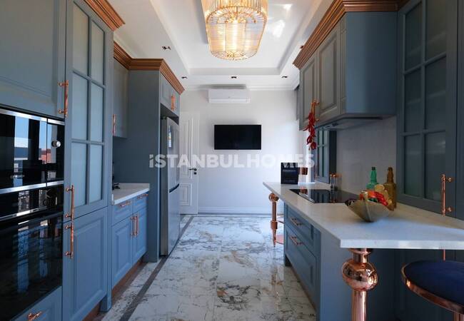 伊斯坦布尔 Buyukcekmece 的海景别墅和私人游泳池 15