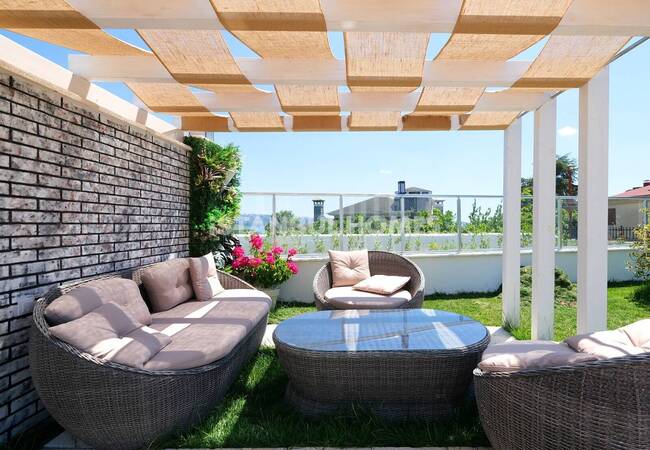 伊斯坦布尔 Buyukcekmece 的海景别墅和私人游泳池 40