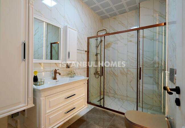 伊斯坦布尔 Buyukcekmece 的海景别墅和私人游泳池 48