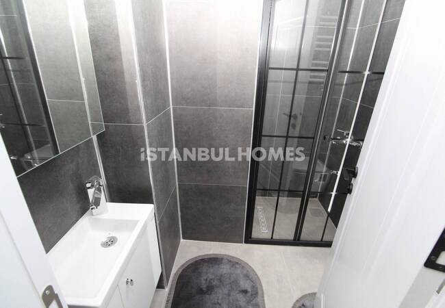 شقق واسعة في مجمع السكني فاخر بالقرب من البحر في بيوك شكمجة 9