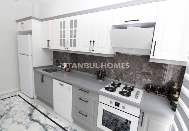 شقق واسعة في مجمع السكني فاخر بالقرب من البحر في بيوك شكمجة 11