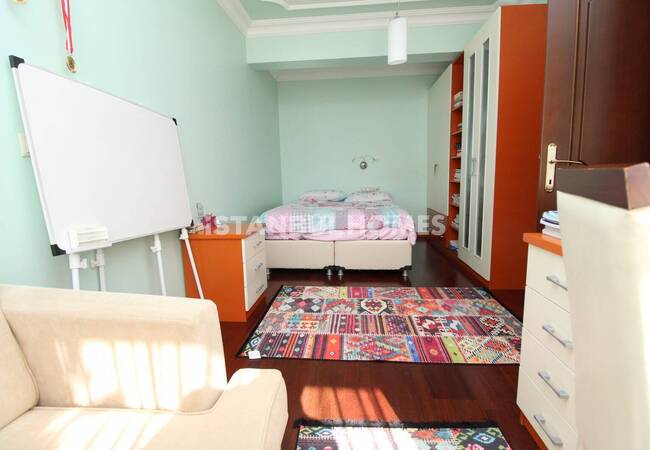 Sarıyer Zekeriyaköy'de Lüks Sitede Orman Manzaralı İkiz Villa 17