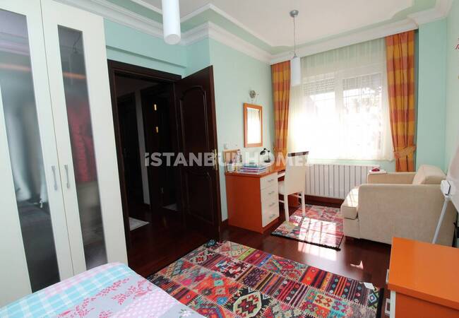 Sarıyer Zekeriyaköy'de Lüks Sitede Orman Manzaralı İkiz Villa 18