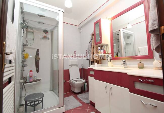 Sarıyer Zekeriyaköy'de Lüks Sitede Orman Manzaralı İkiz Villa 31
