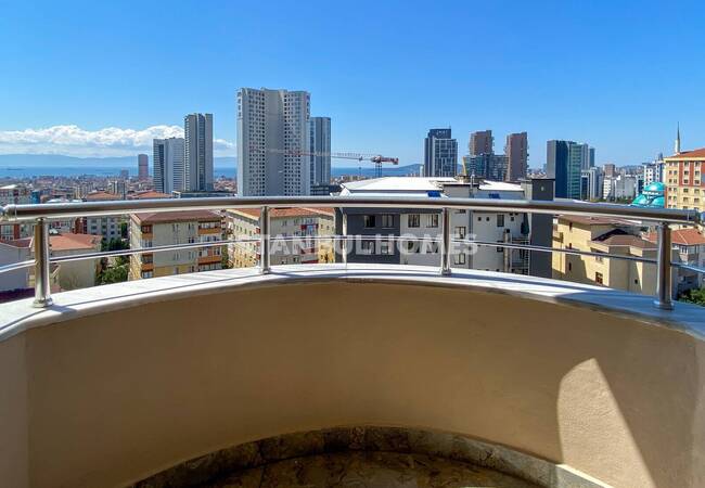 Kartal'da Site İçinde Deniz ve Adalar Manzaralı Daire 34