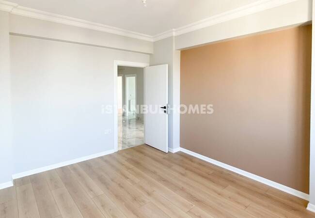 Kartal'da Site İçinde Deniz ve Adalar Manzaralı Daire 18