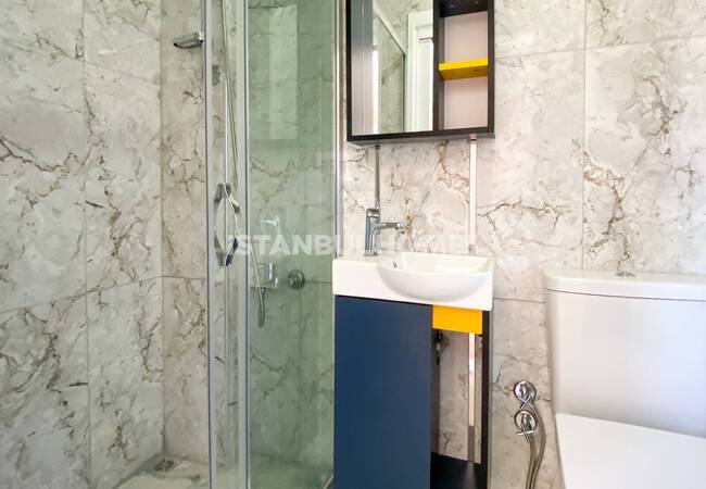 Kartal'da Site İçinde Deniz ve Adalar Manzaralı Daire 26