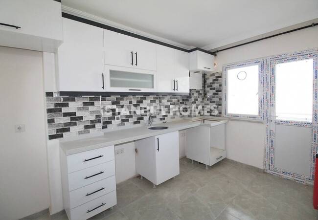 Duplex Flat in a Boutique Building in Arnavutkoy, Istanbul 9