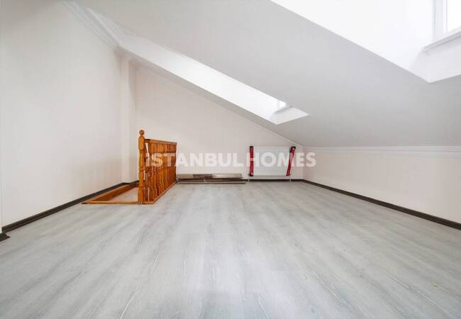 Duplex Flat in a Boutique Building in Arnavutkoy, Istanbul 17