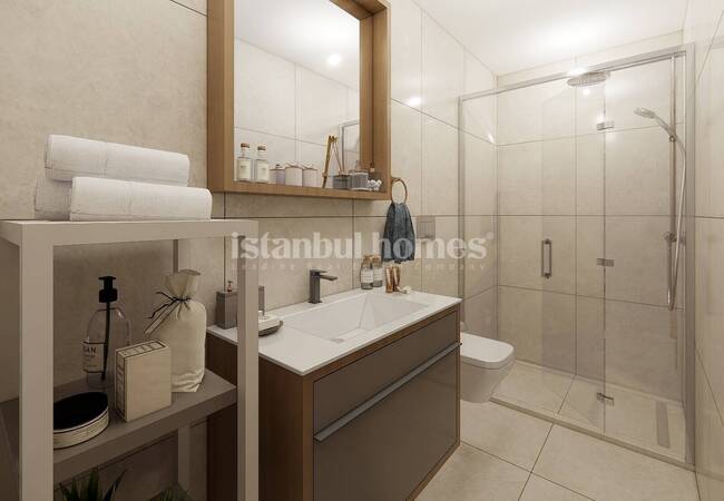 Properties Close to the Beylikduzu Marina and the Beach 6