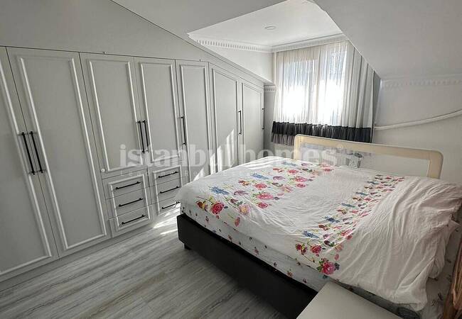 Apartment with Uninterrupted Golden Horn View in Istanbul Beyoglu 13