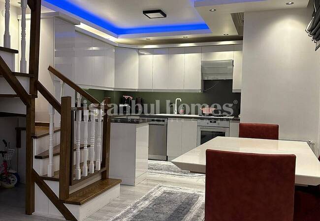 Apartment with Uninterrupted Golden Horn View in Istanbul Beyoglu 7