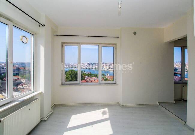 Investment Property with Sea Views in Balat Fatih 7