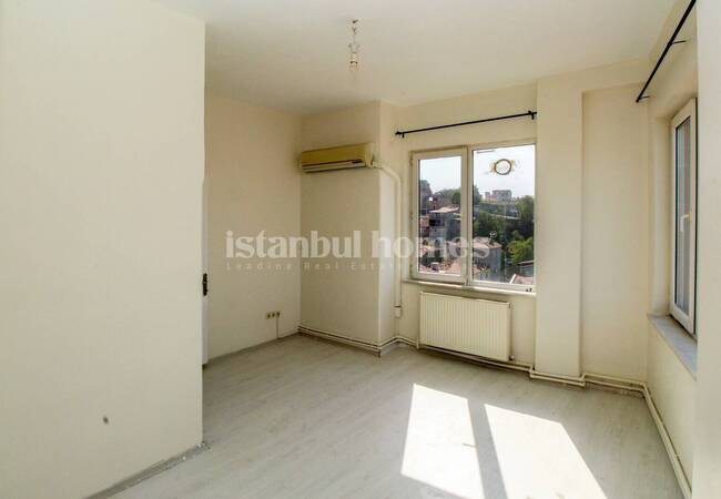 Investment Property with Sea Views in Balat Fatih 11
