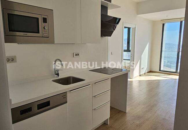Sea-view Real Estate Close to the Metro in Kartal Istanbul 18