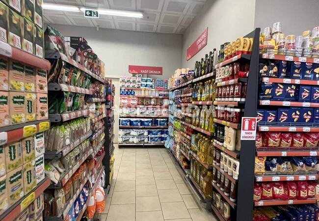 Коммерческое помещение в роскошном ЖК в Стамбуле, Багджылар 12