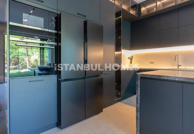 İstanbul Çekmeköy'de Müstakil Bahçeli ve Özel Havuzlu Villalar 20