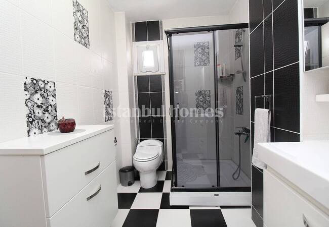 Spacious Duplex Property Close to Lake in Istanbul Kucukcekmece 21