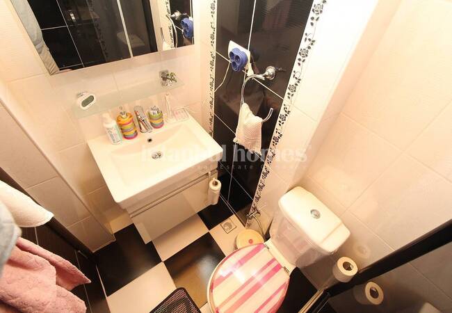 Spacious Duplex Property Close to Lake in Istanbul Kucukcekmece 24