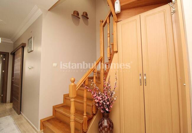 Spacious Duplex Property Close to Lake in Istanbul Kucukcekmece 26