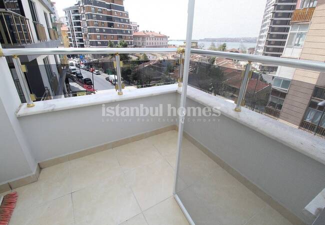 Spacious Duplex Property Close to Lake in Istanbul Kucukcekmece 28