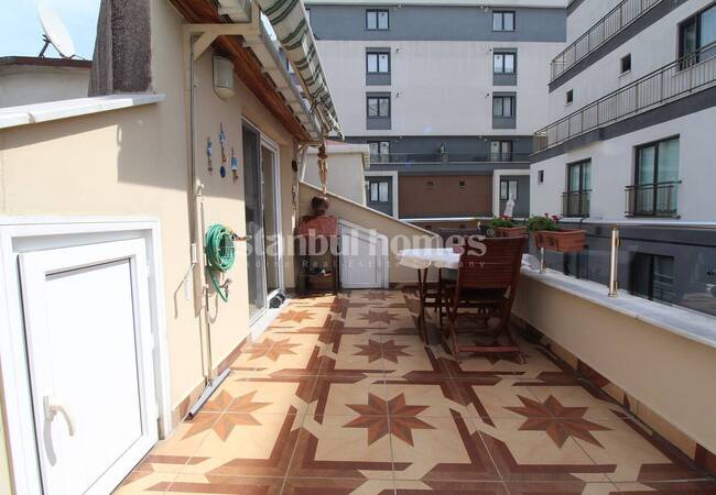 Spacious Duplex Property Close to Lake in Istanbul Kucukcekmece 29