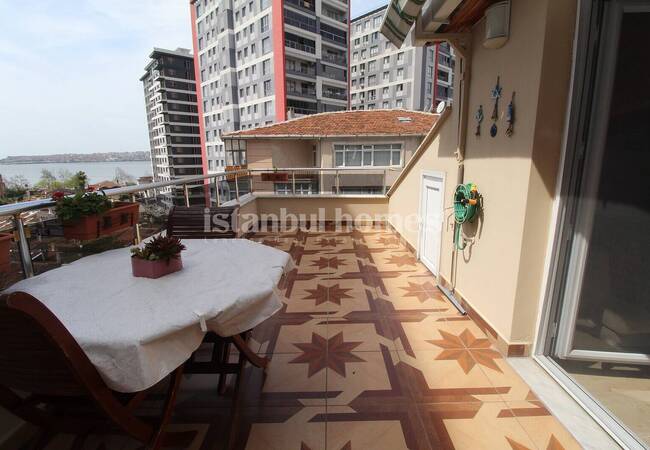 Spacious Duplex Property Close to Lake in Istanbul Kucukcekmece 30