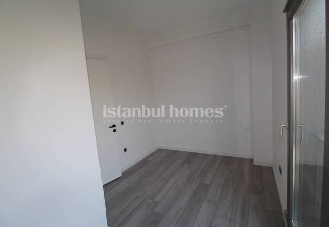 Luxe Villa with Garden in Marina 24 Complex in Buyukcekmece 30