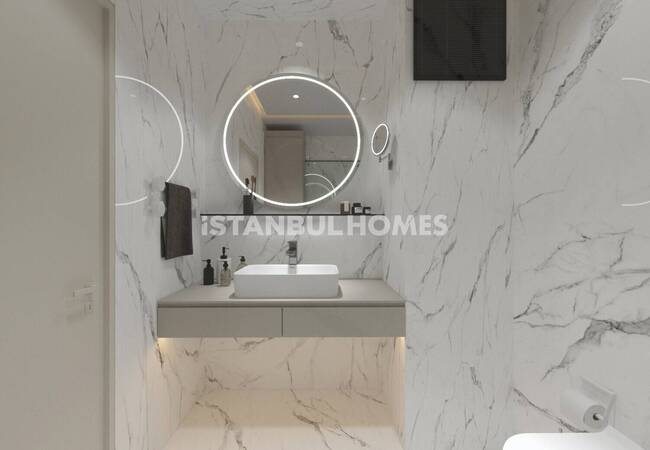 Spacious Real Estate Close to the Metrobus in Besiktas 14
