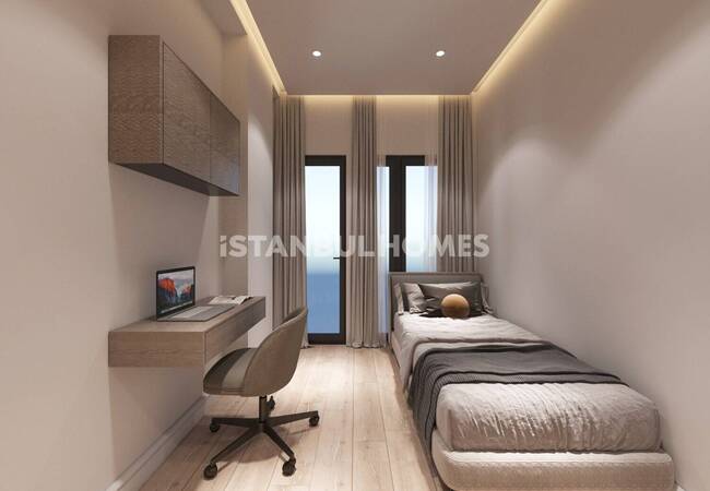 Spacious Real Estate Close to the Metrobus in Besiktas 19