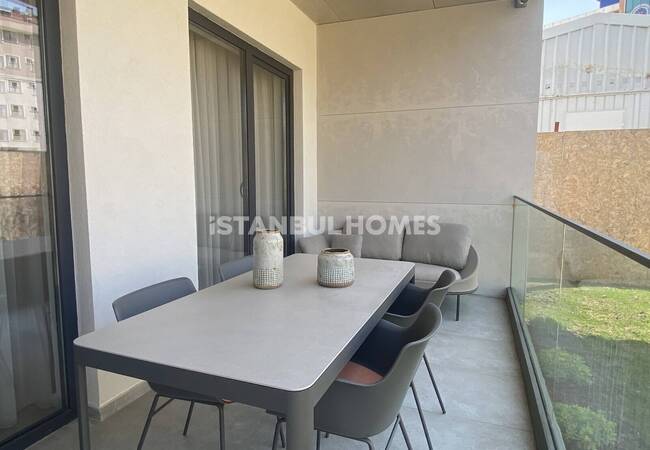Sea View Real Estate Close to Metro and Marmaray in Maltepe 17