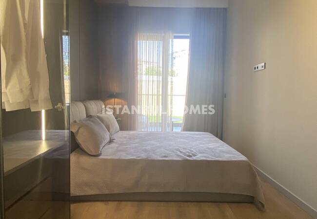 Sea View Real Estate Close to Metro and Marmaray in Maltepe 12