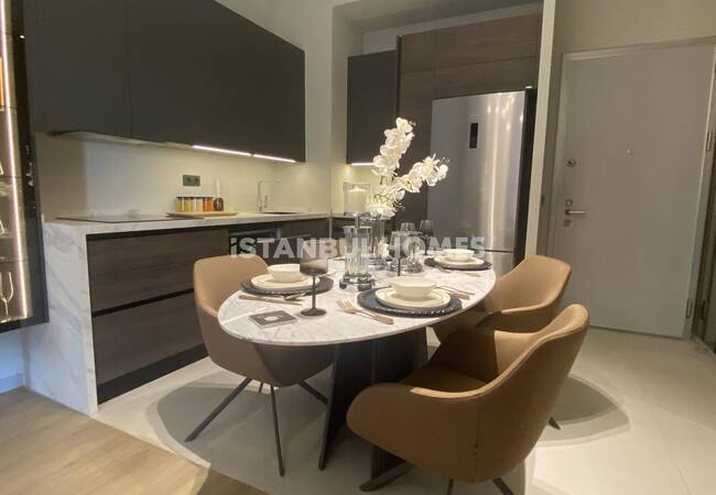Sea View Real Estate Close to Metro and Marmaray in Maltepe 9
