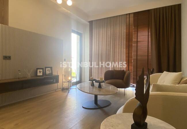 Sea View Real Estate Close to Metro and Marmaray in Maltepe 7