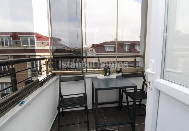 4-bedroom Duplex Apartment Close to Bus Stop in Istanbul 18